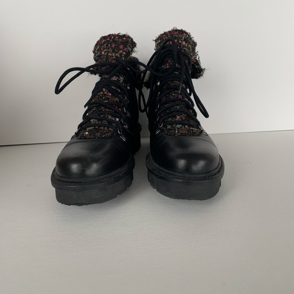 Ankle boots